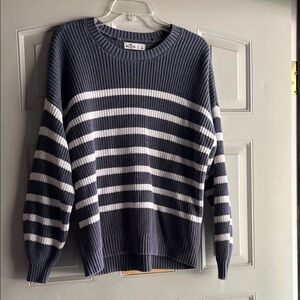 Hollister Women’s Striped Sweater - Gray and White - Size Small
